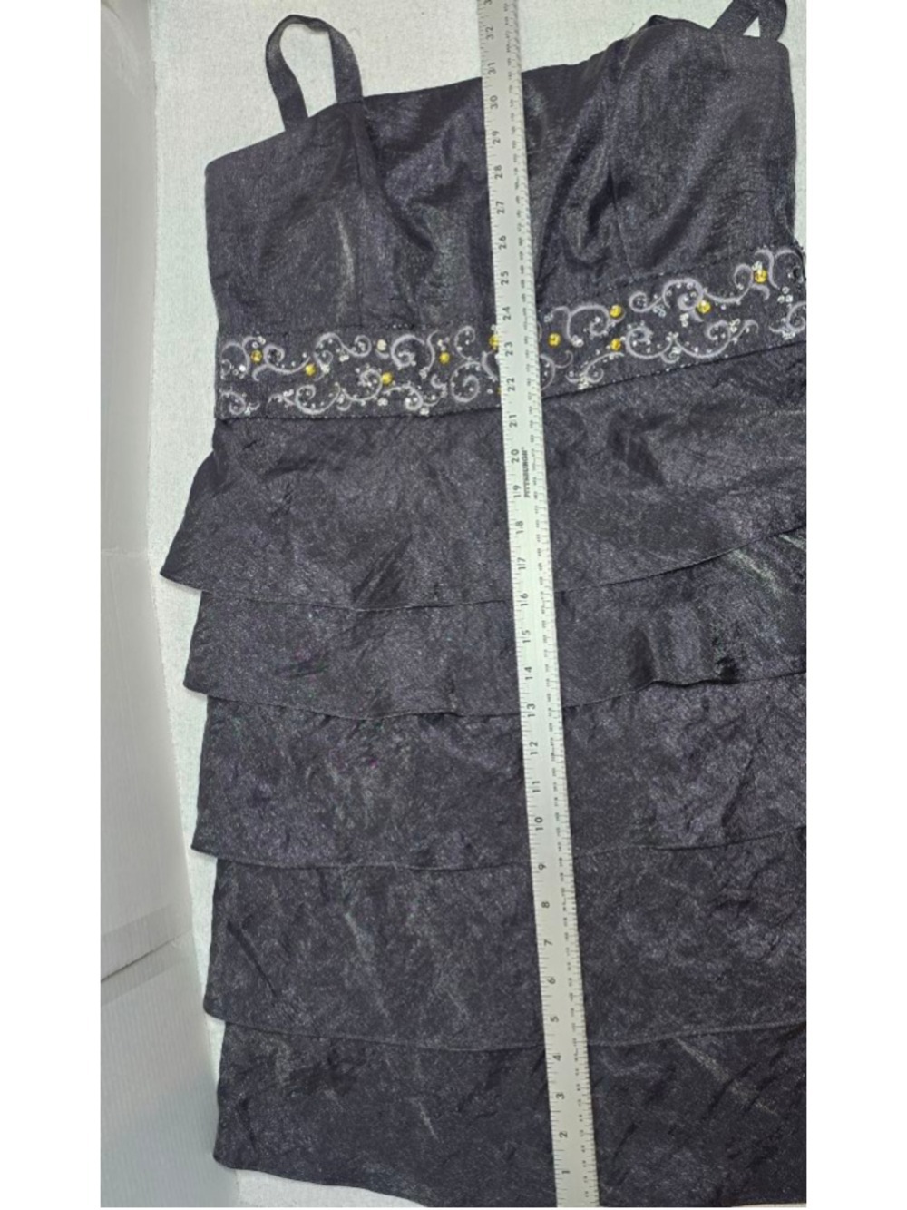 Women's R&M Richards Gray Tiered Dress with Yellow Embellishments, Size 16 - Picture 13 of 13